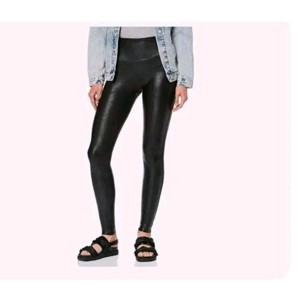 Spanx Faux Leather Leggings for Women, Size M - Black